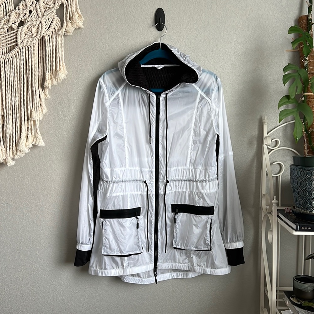 Vitality/Balance Athletica Light Weight Long Jacket - M